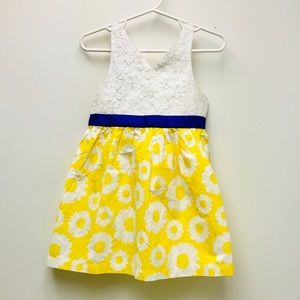 Adorable Girls Dress. Perfect condition